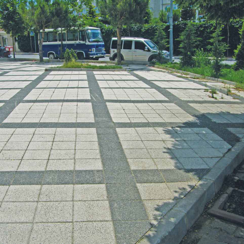 Estetik ve Dayanıklılığın Buluştuğu Yüzey: Beton Parke Taşının Avantajları
